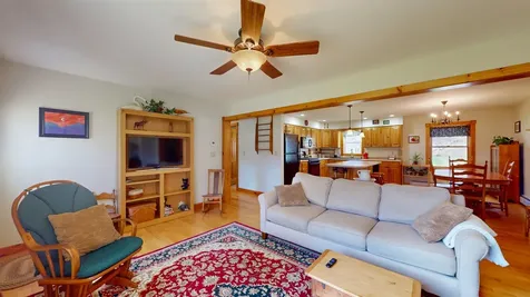 602 S 116 Road Bristol VT 05443