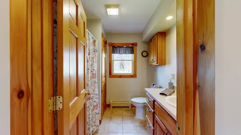 602 S 116 Road Bristol VT 05443