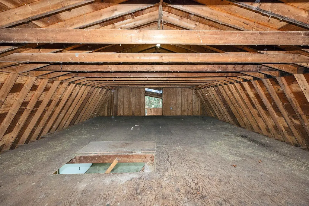 128 Burke Road Peterborough NH 03458