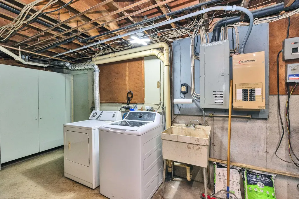 128 Burke Road Peterborough NH 03458