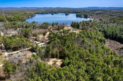 9-22 Narrows Road Barnstead NH 03225