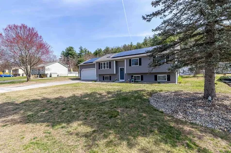 12 Conifer Street Merrimack NH 03054