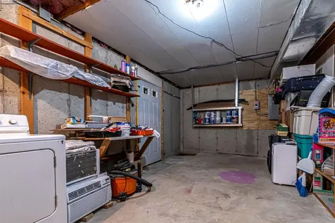 12 Conifer Street Merrimack NH 03054