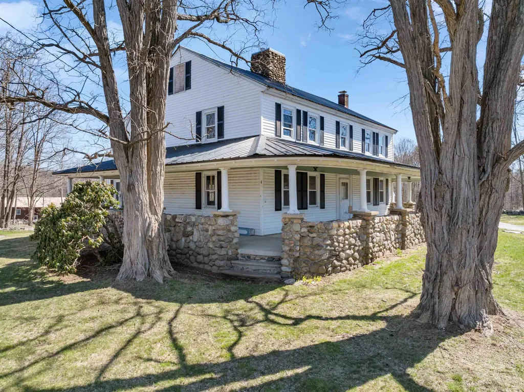 271 Weirs Road Gilford NH 03249