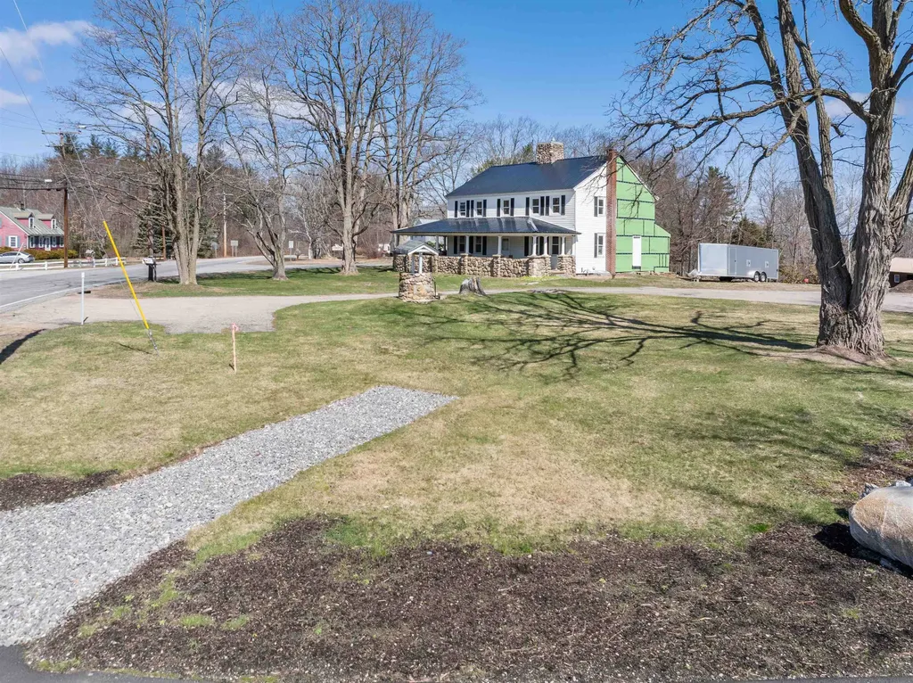 271 Weirs Road Gilford NH 03249