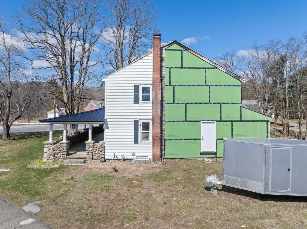 271 Weirs Road Gilford NH 03249