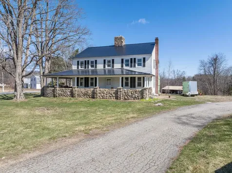 271 Weirs Road Gilford NH 03249