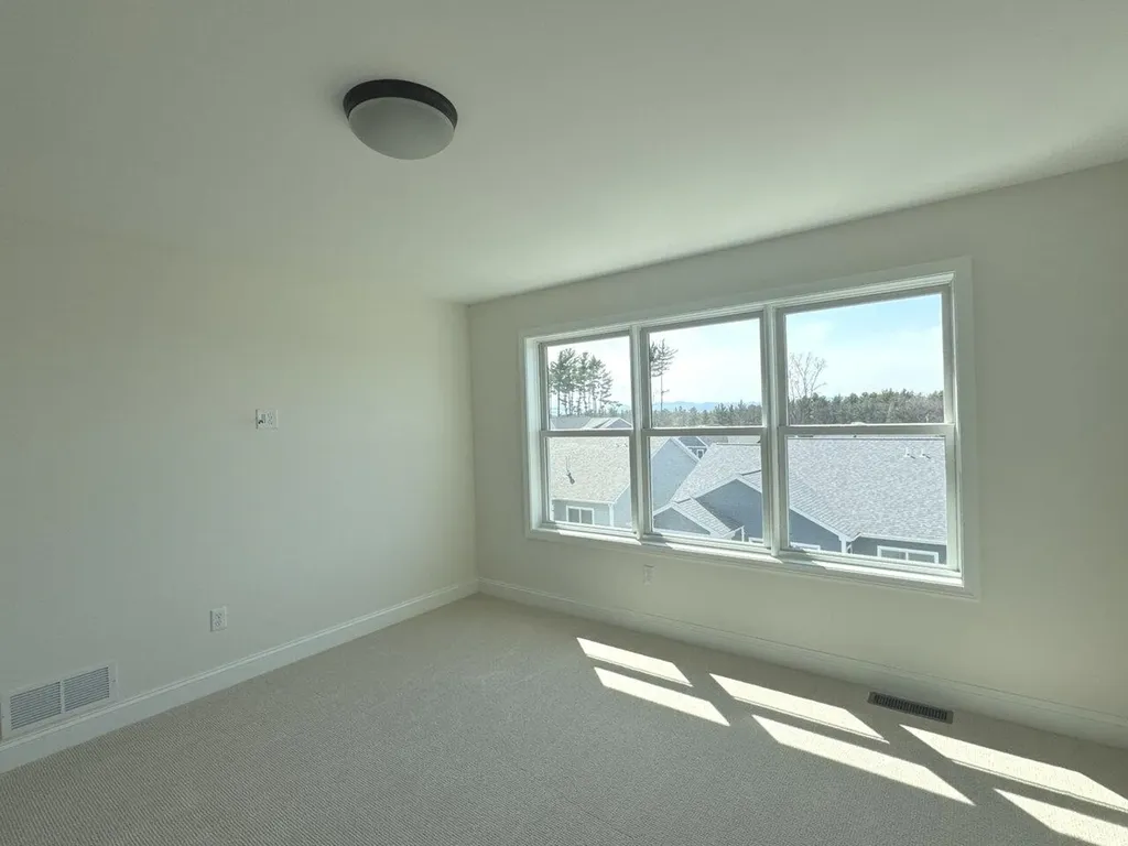 187 Leo Lane South Burlington VT 05403