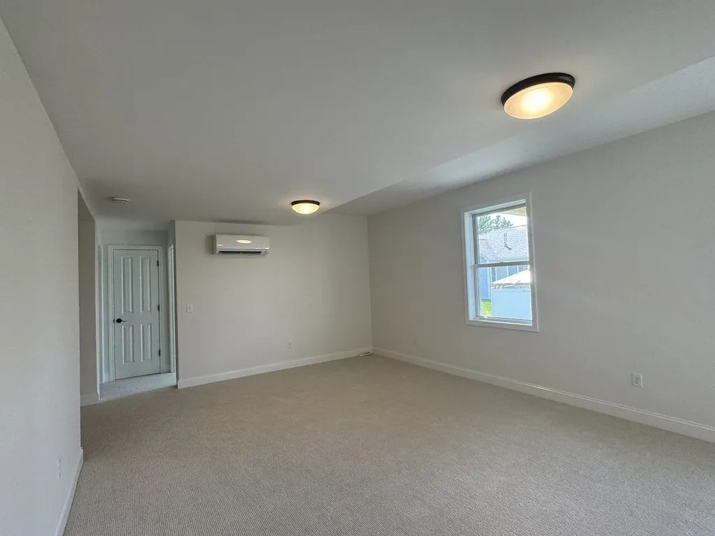 187 Leo Lane South Burlington VT 05403