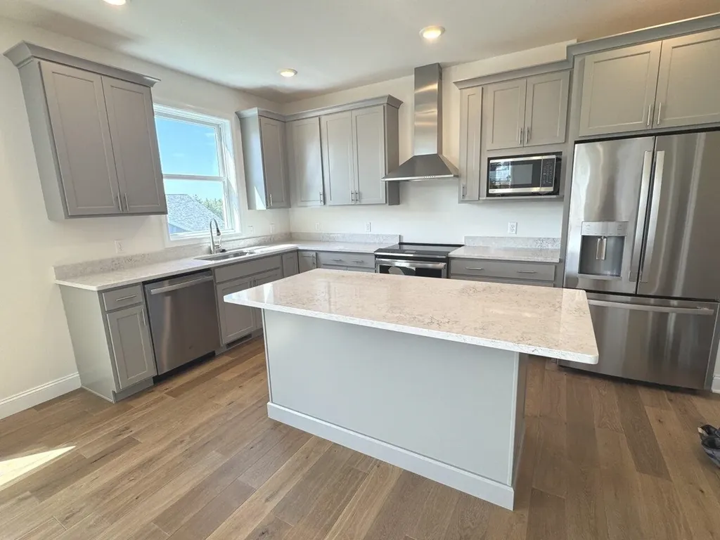 187 Leo Lane South Burlington VT 05403