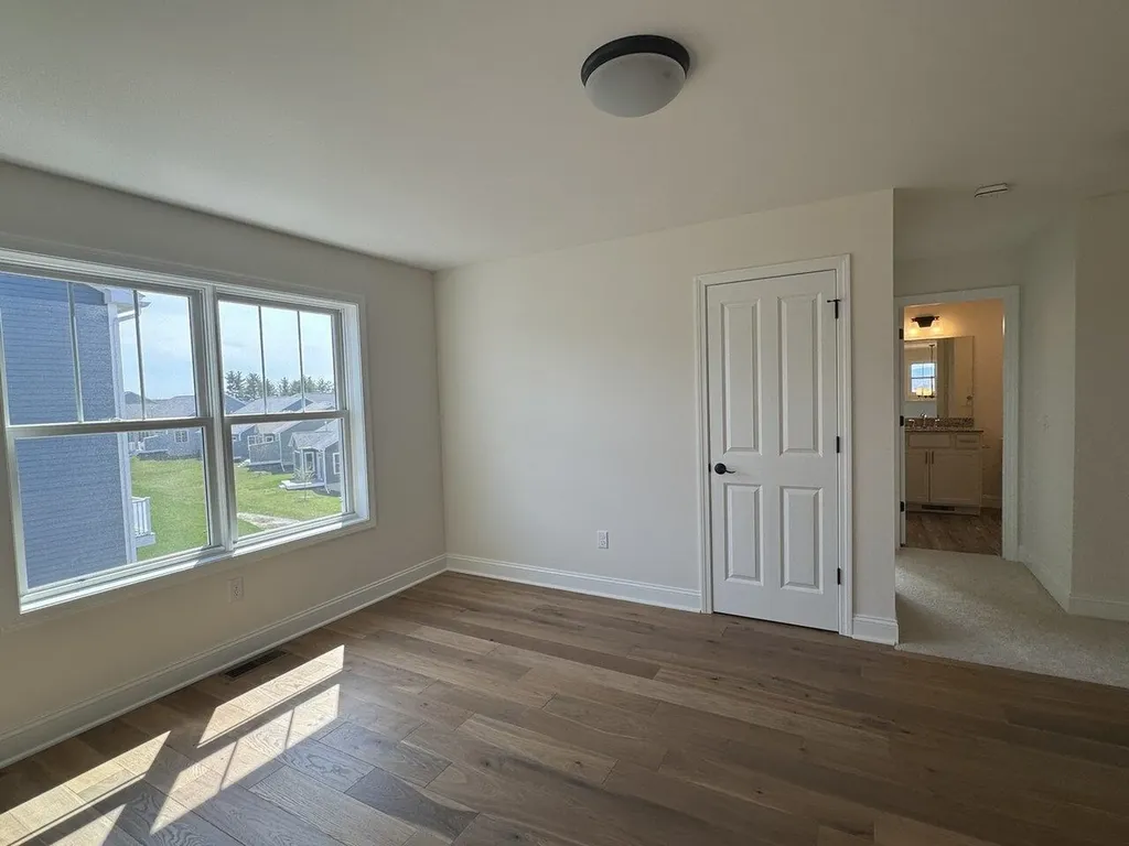 187 Leo Lane South Burlington VT 05403