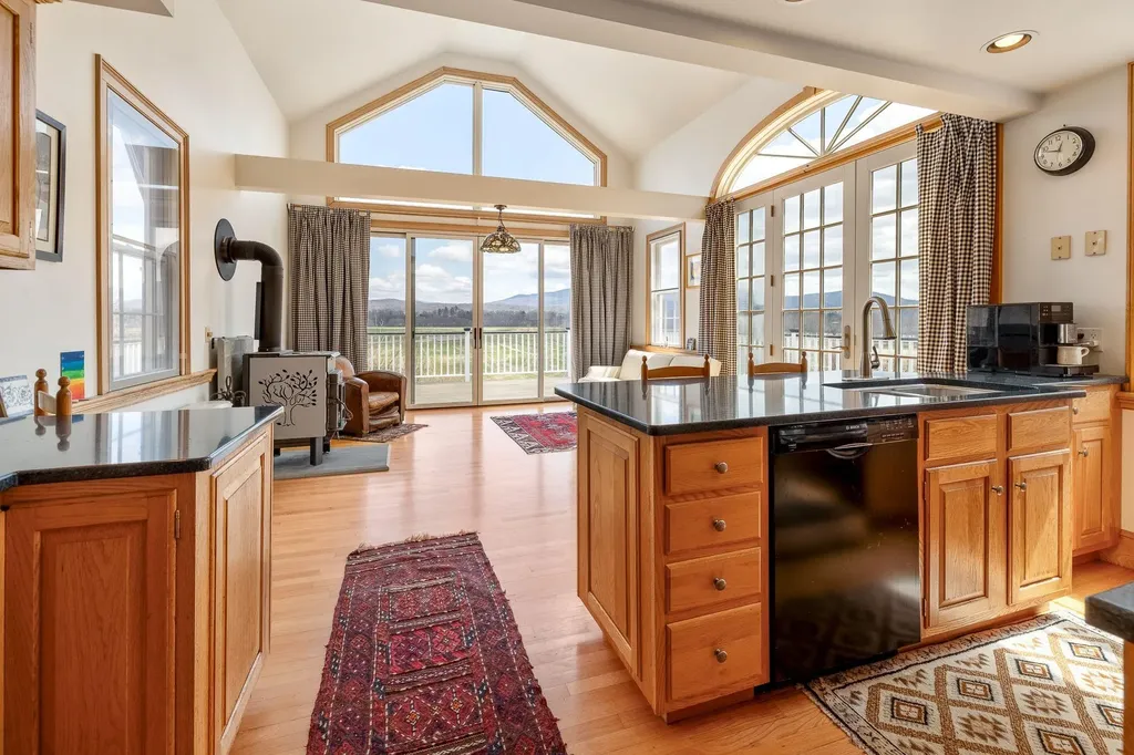 3961 Route 5 N Newbury VT 05051