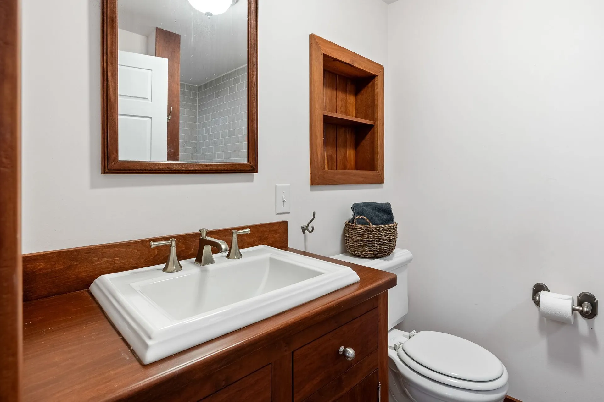 3961 Route 5 N Newbury VT 05051