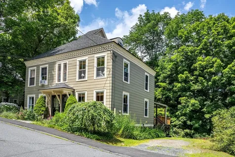 11a Prospect Street Woodstock VT 05091