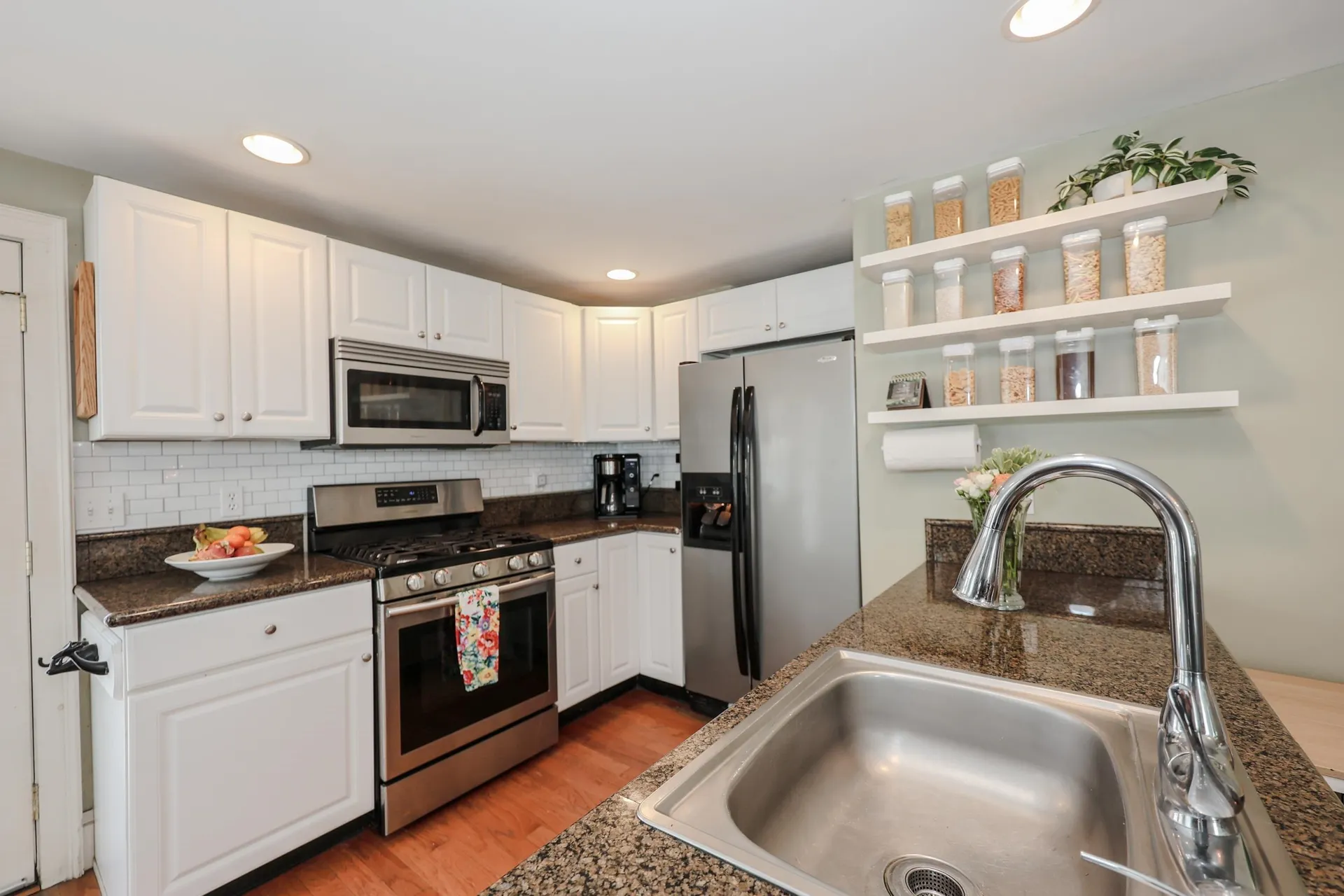 40 Epping Street Raymond NH 03077