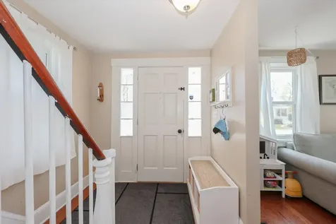 40 Epping Street Raymond NH 03077