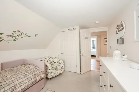 40 Epping Street Raymond NH 03077