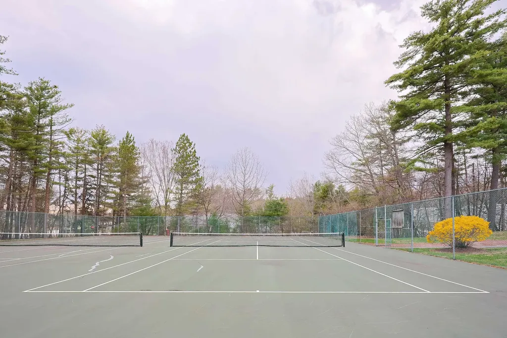 88 Shelburne Road Merrimack NH 03054