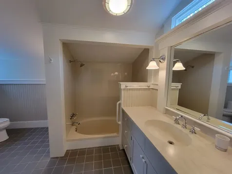 118 Main Street Andover NH 03216