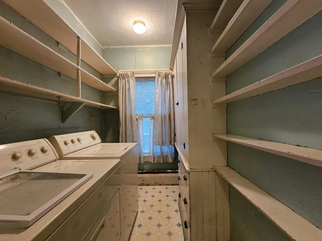 14 Cherry Hill Street Rockingham VT 05101