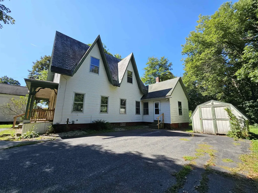14 Cherry Hill Street Rockingham VT 05101