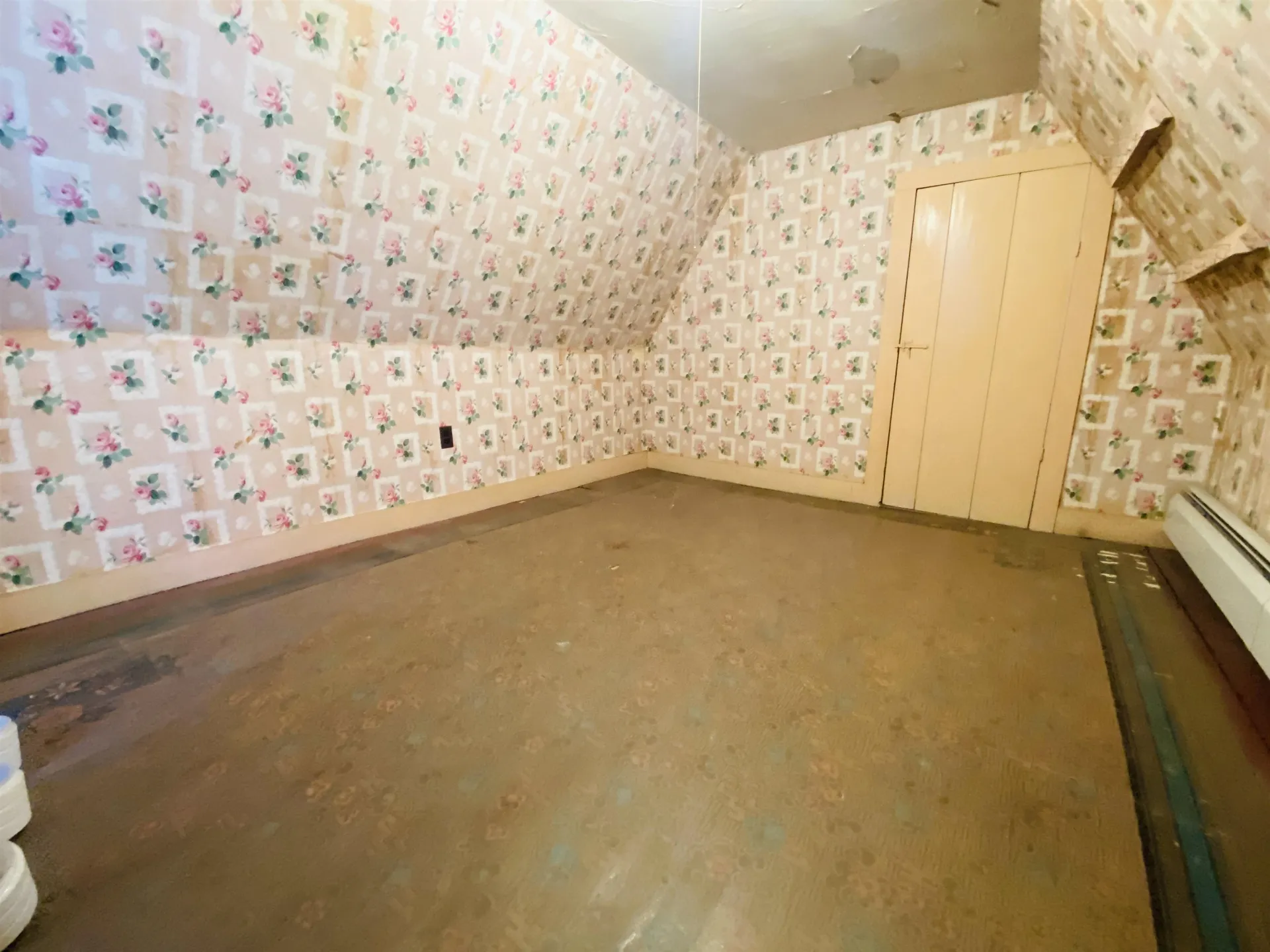 14 Cherry Hill Street Rockingham VT 05101