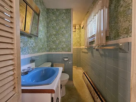 14 Cherry Hill Street Rockingham VT 05101