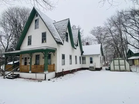 14 Cherry Hill Street Rockingham VT 05101