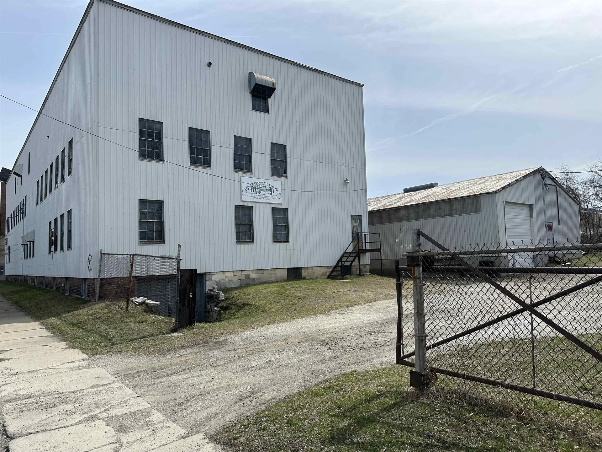 2 Pine Street Rutland City VT 05701