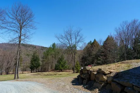 551 Vt Route 12 Hartland VT 05048