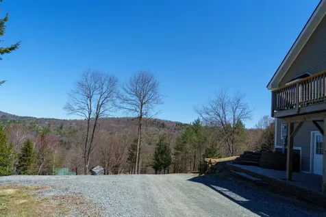 551 Vt Route 12 Hartland VT 05048