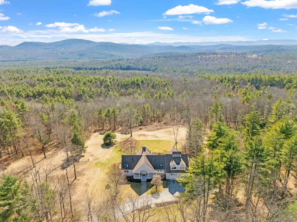 53 Old Pumpkin Hill Road Warner NH 03278