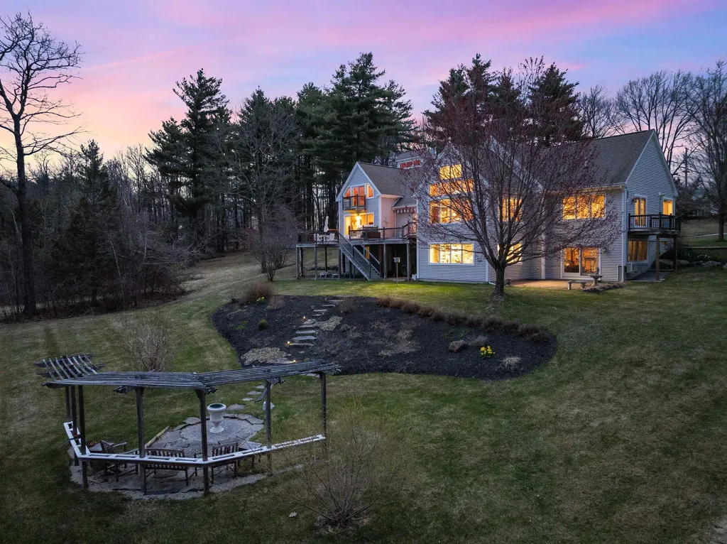 53 Old Pumpkin Hill Road Warner NH 03278