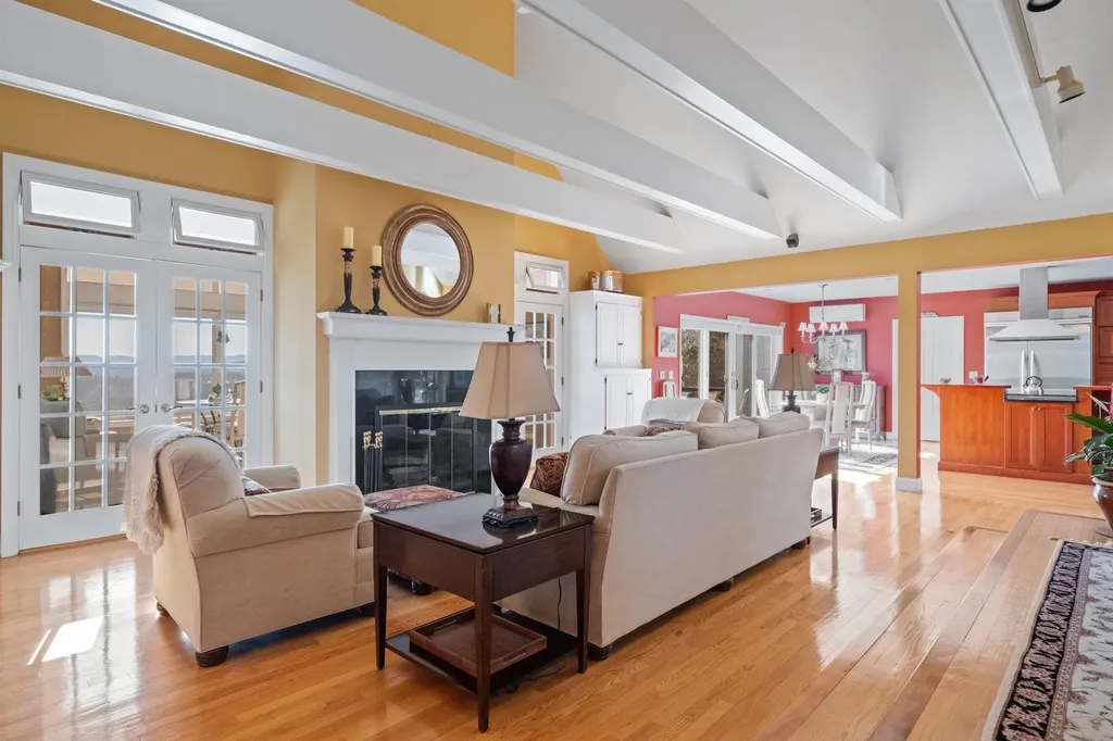 53 Old Pumpkin Hill Road Warner NH 03278