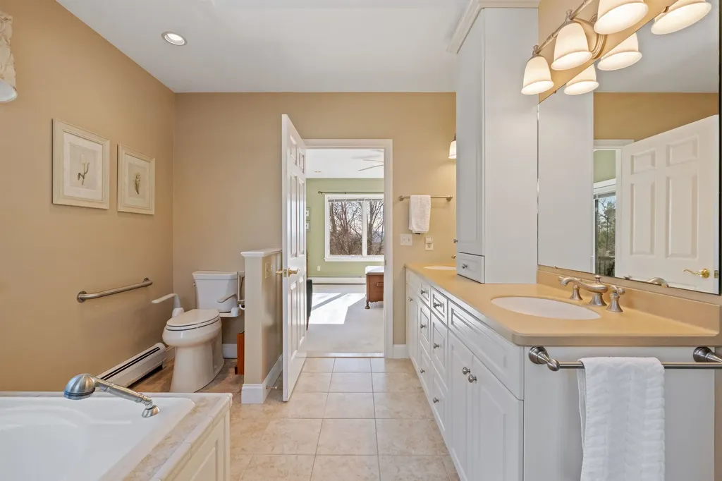 53 Old Pumpkin Hill Road Warner NH 03278