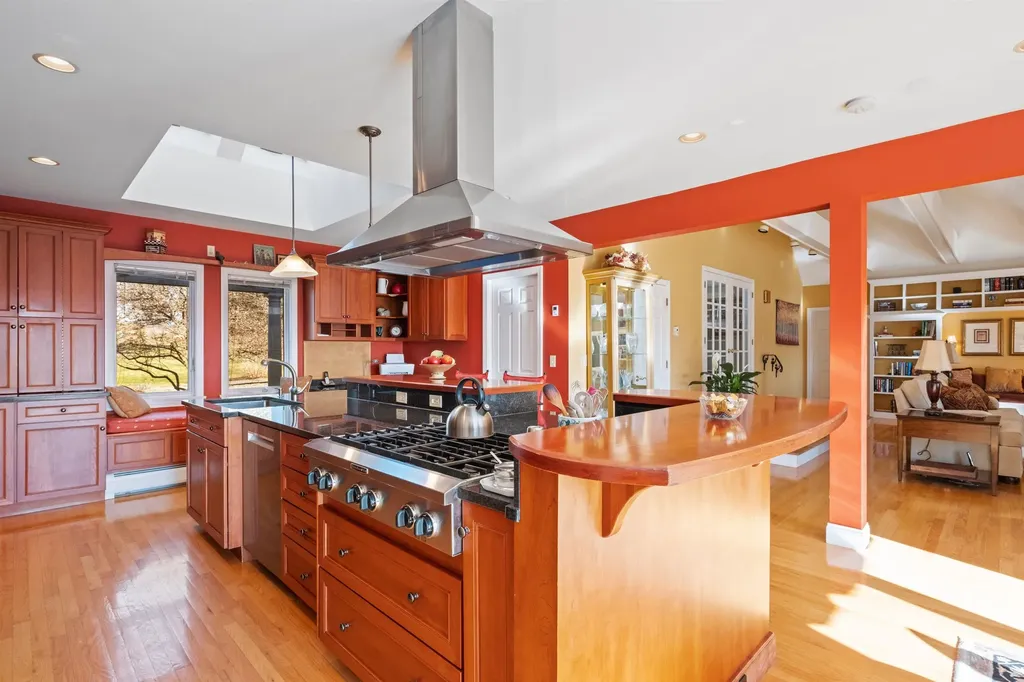 53 Old Pumpkin Hill Road Warner NH 03278