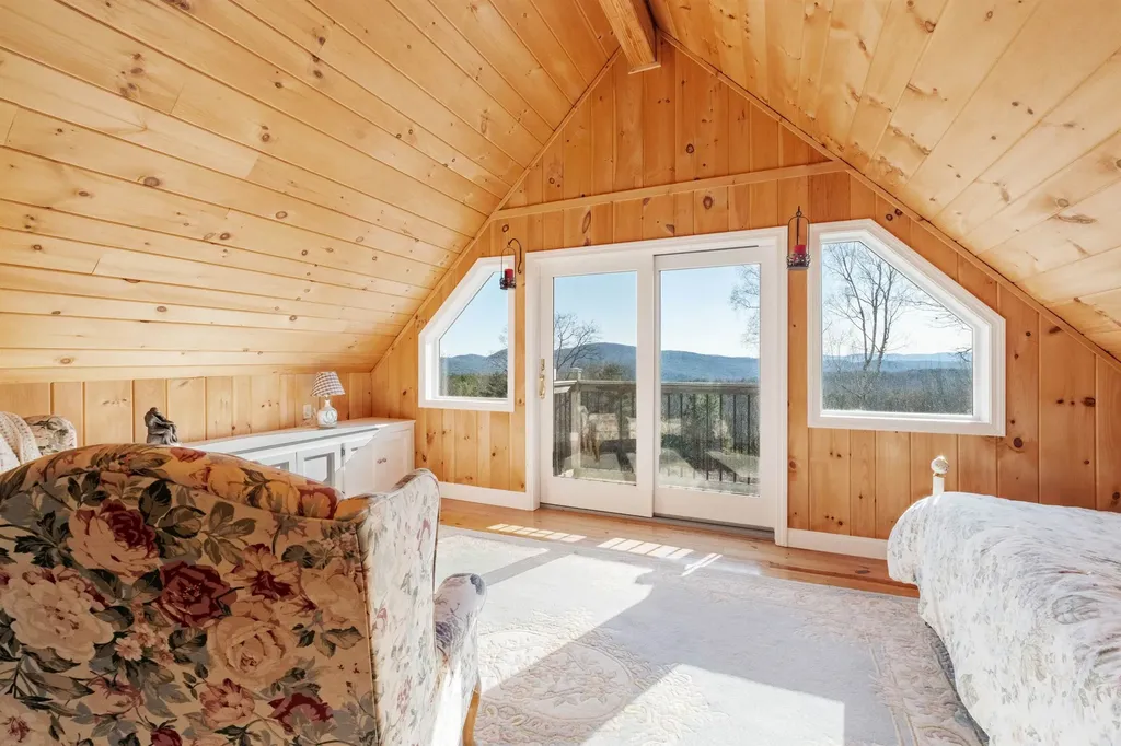 53 Old Pumpkin Hill Road Warner NH 03278