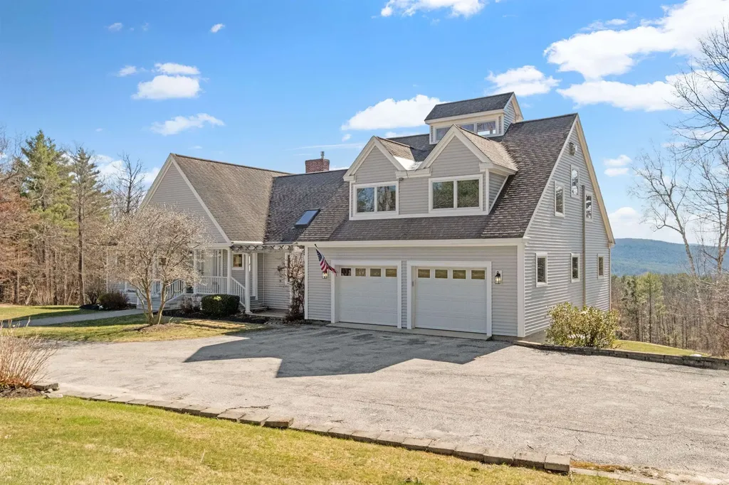 53 Old Pumpkin Hill Road Warner NH 03278