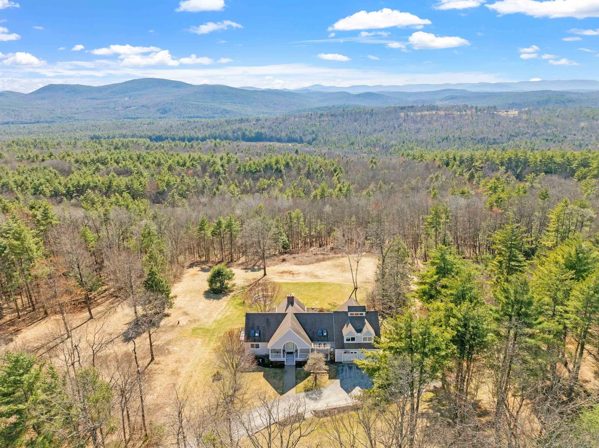 53 Old Pumpkin Hill Road Warner NH 03278