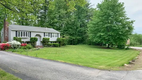 56 Whippoorwill Lane Bedford NH 03110