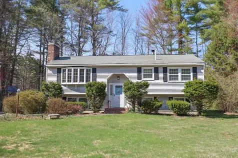 56 Whippoorwill Lane Bedford NH 03110
