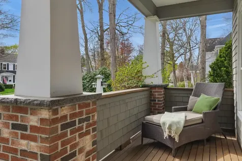 44 Raymond Street Nashua NH 03064