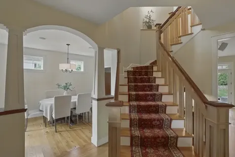 44 Raymond Street Nashua NH 03064
