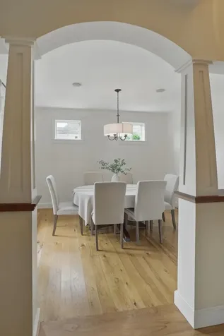 44 Raymond Street Nashua NH 03064