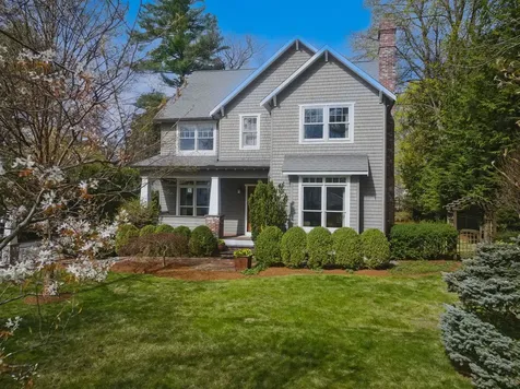 44 Raymond Street Nashua NH 03064