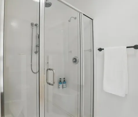 44 Raymond Street Nashua NH 03064