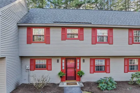 10 Wolfeboro Common Wolfeboro NH 03894