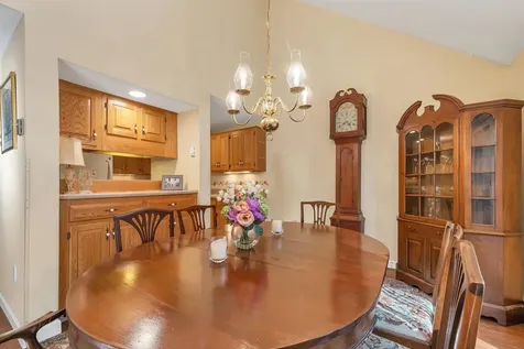 10 Wolfeboro Common Wolfeboro NH 03894