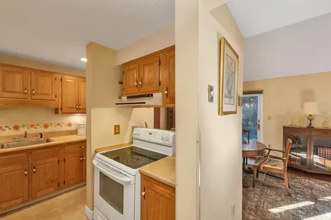 10 Wolfeboro Common Wolfeboro NH 03894