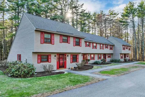 10 Wolfeboro Common Wolfeboro NH 03894